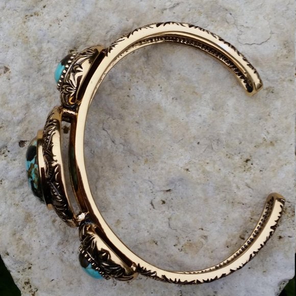 Brase Number 8 Turquoise Bronze Signed Cuff Bracelet, Previously Owned, Like New - Picture 4 of 7